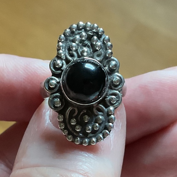 NWOT Sterling Silver 925 Black Onyx Ring Size US 6 - Picture 2 of 11